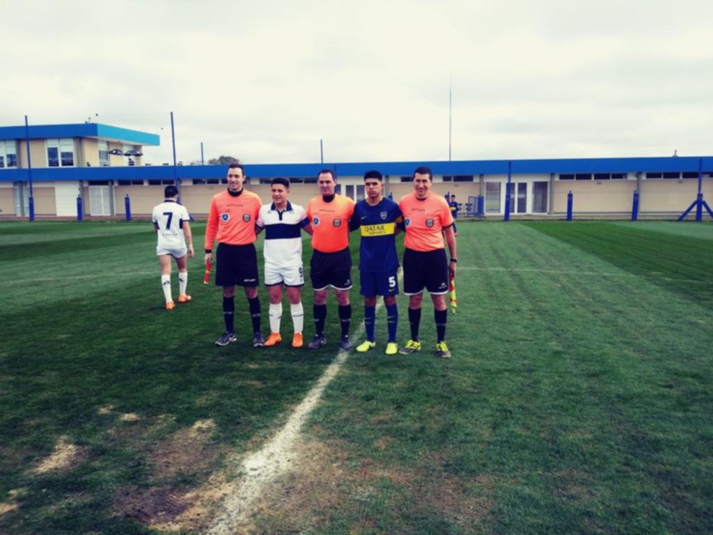 Un duro inicio frente a Boca de los pibes albiazules