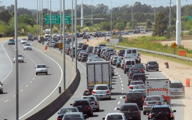 Analizarán un aumento de hasta el 25% para el peaje de la autopista a Buenos Aires