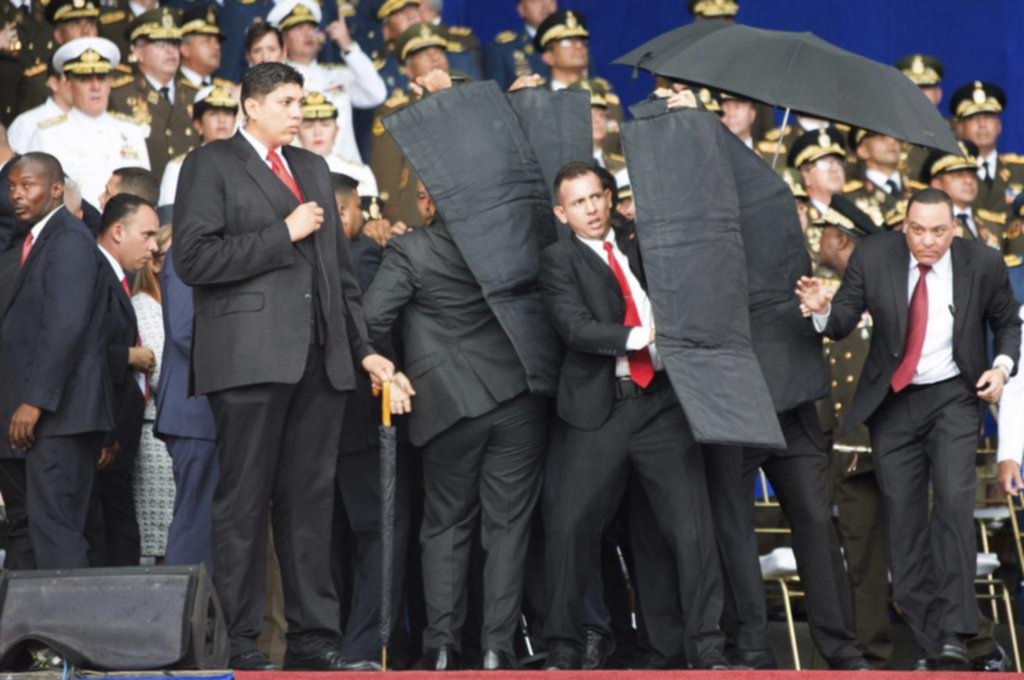 Colombia tildó de absurdas las acusaciones de Maduro