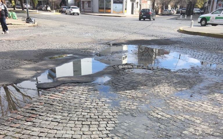 “Reclamos sin respuesta” en la zona de plaza Azcuénaga