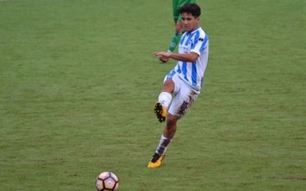 Quien es el juvenil argentino por el que se pelean varios "grandes" del fútbol mundial