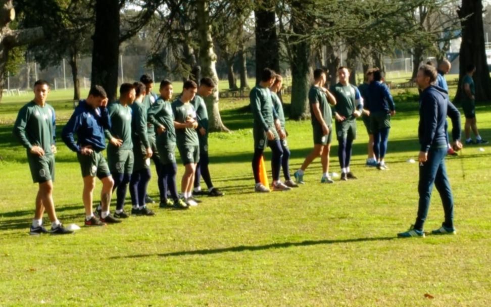 Con dos nuevos refuerzos, el Lobo trabaja pensando en el debut