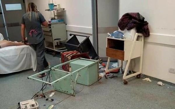 Destrozos en el Hospital  por ataque de familiares de  paciente que murió