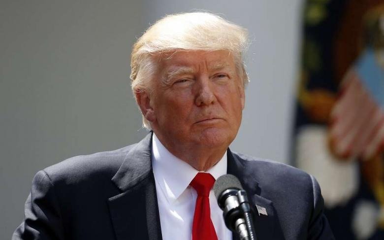 Estados Unidos sanciona económicamente a Irán, que lo denuncia por "guerra psicológica"