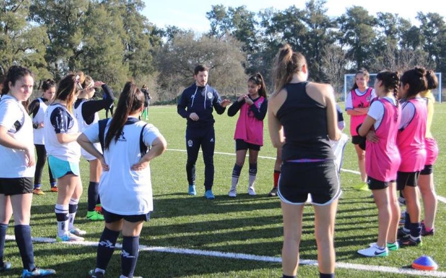 El fútbol femenino de Gimnasia ya está en marcha