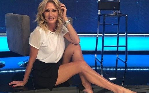 Yanina Latorre podría renunciar al programa de Polino