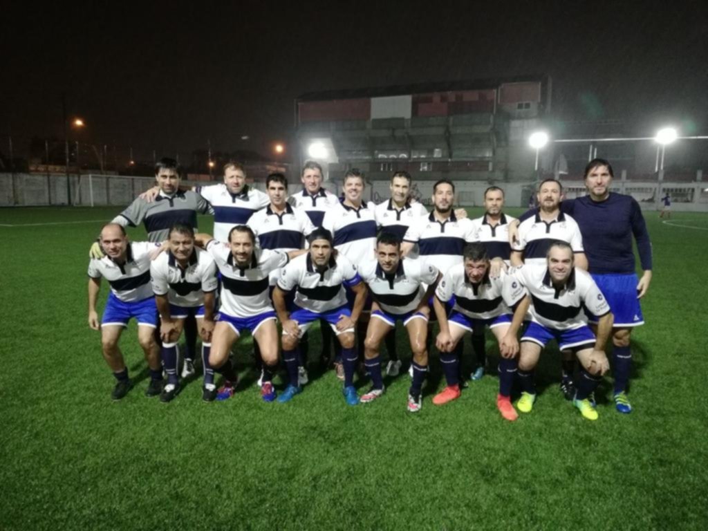 El Súper Senior tripero se presenta esta noche y no tiene margen para el error