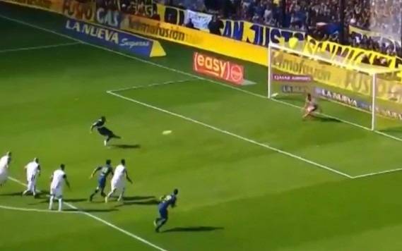 Hubo que esperar casi 20 años para que Boca y River "coincidan" en una rareza