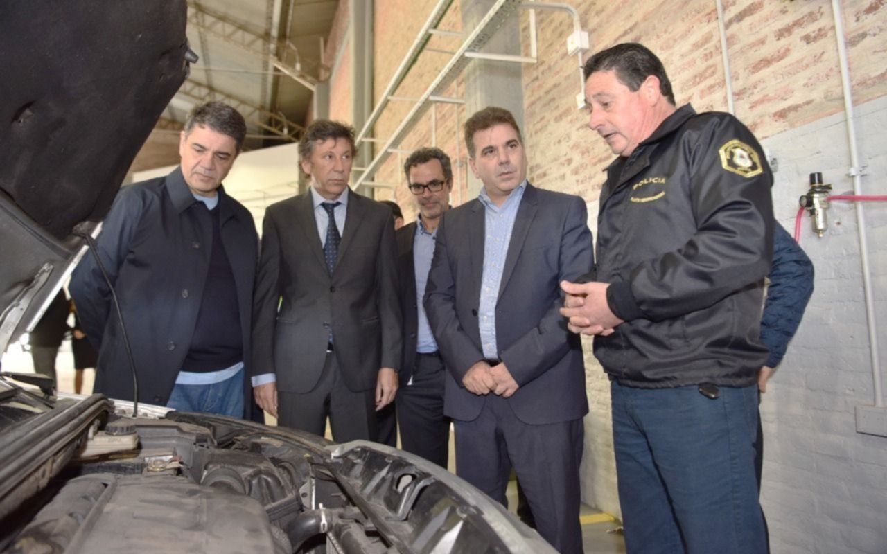 Inauguran dos nuevas plantas verificadoras con tecnología de punta y digitalización