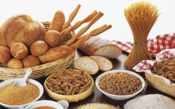 El consumo moderado de carbohidratos alargaría la vida