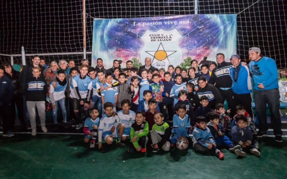 Grindetti inauguró un playón deportivo en el Club Estrella de Luján 