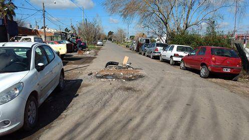 Un peligroso pozo en la calle 115 entre 522 y 523