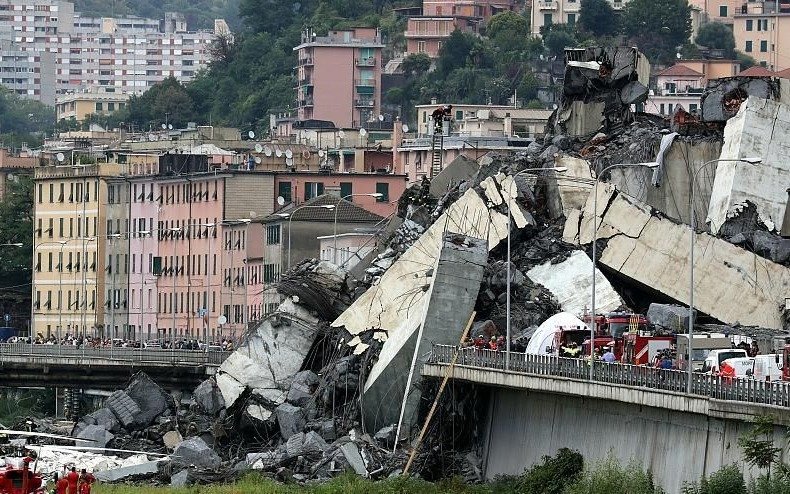 Italia: ascienden a 42 las víctimas mortales del derrumbe del puente en Génova 