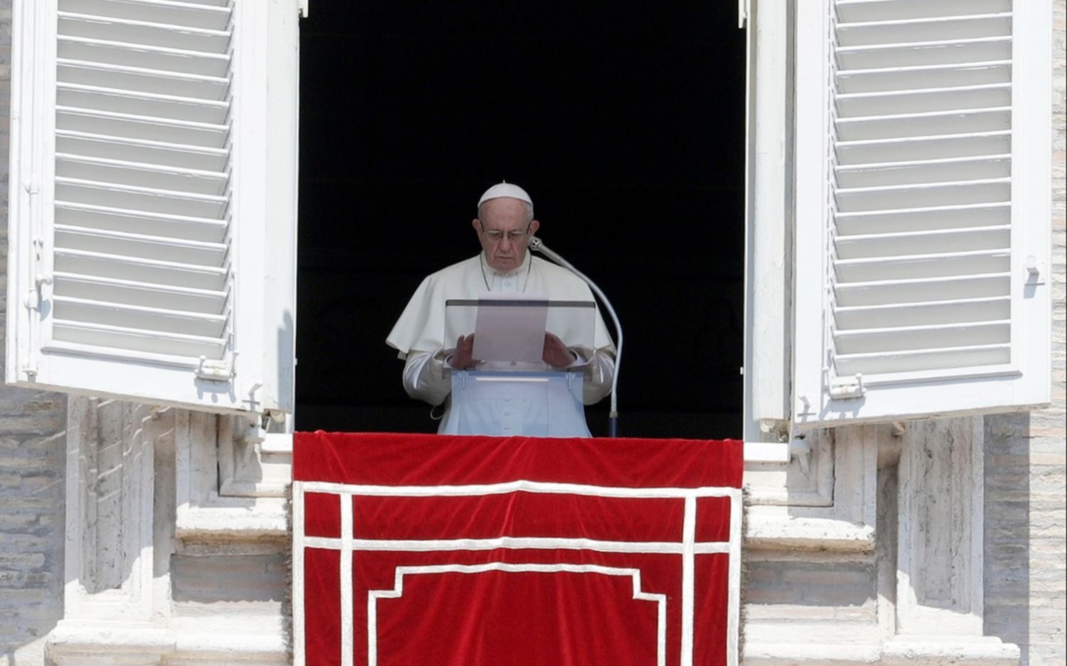 Dura autocrítica del Papa por abusos: "No supimos estar donde teníamos que estar"