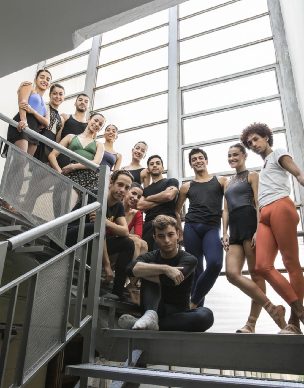 Puntapié platense: la Compañía Danza Argentina debuta en el Coliseo Podestá