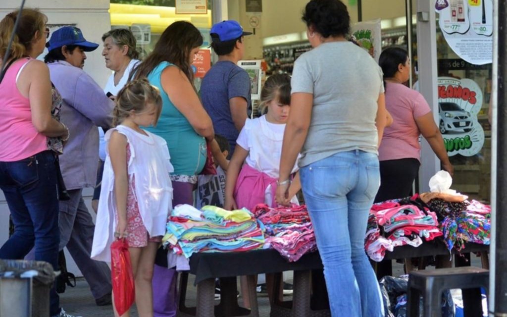 Crece la venta callejera: hay 8% más puestos que en la medición anterior