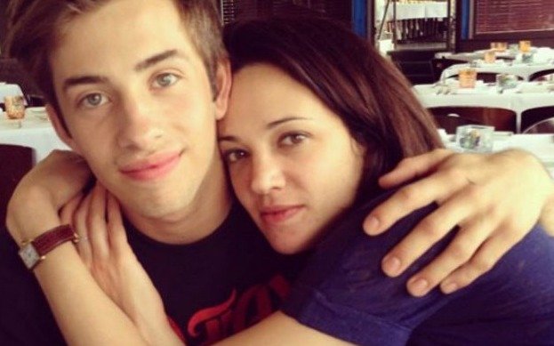 Jimmy Bennet dijo tener "vergüenza y miedo" de hablar de Asia Argento
