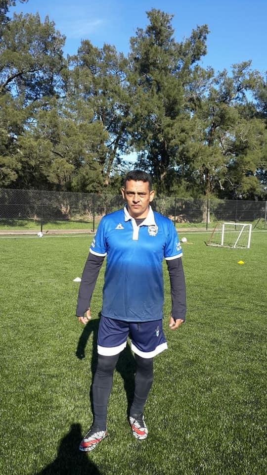 El Súper Senior debe ganar y mirar de reojo a Camioneros