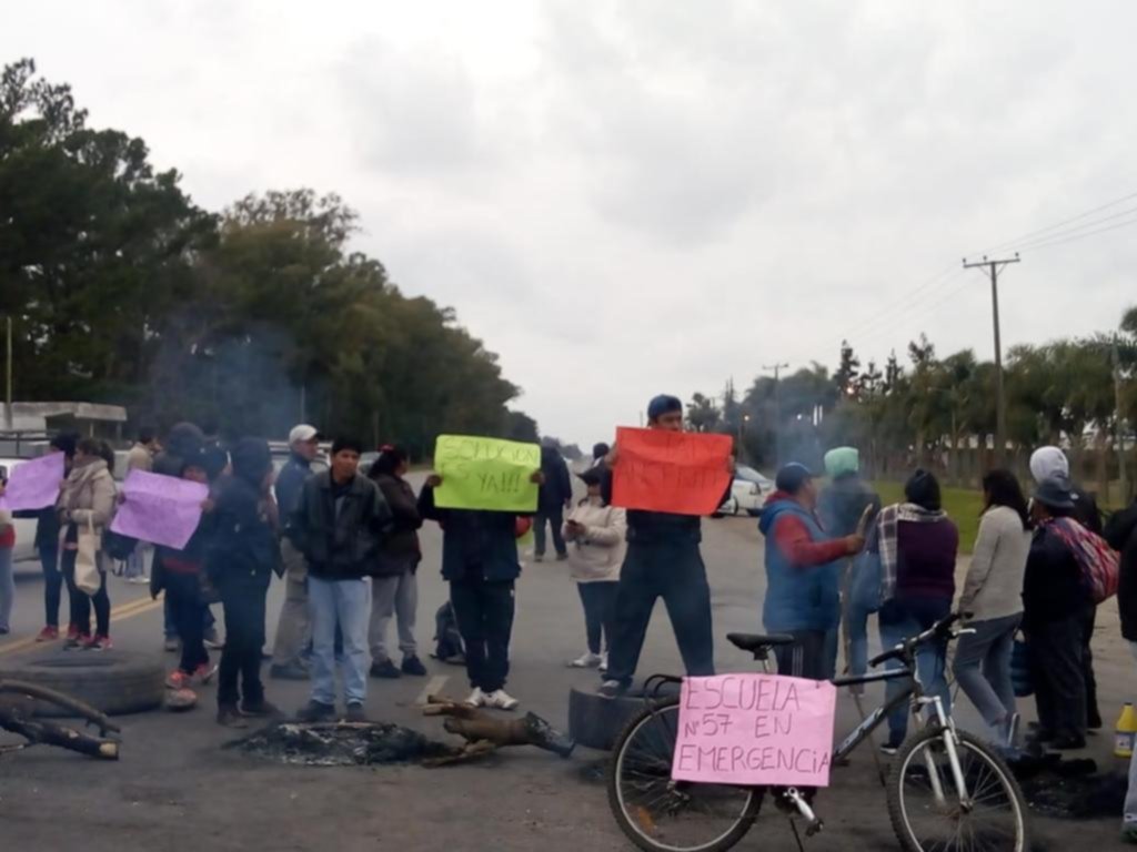 Manchado por un escandaloso audio, renunció el ex titular del área de infraestructura escolar