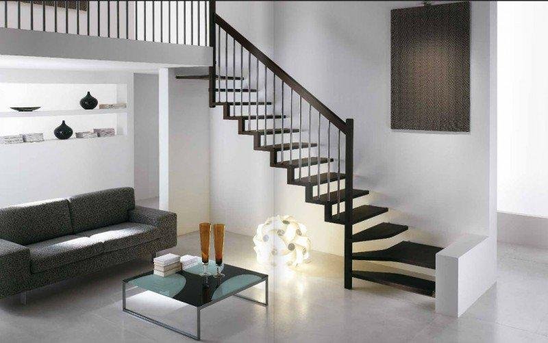 La escalera, un elemento clave en la estética de los grandes ambientes