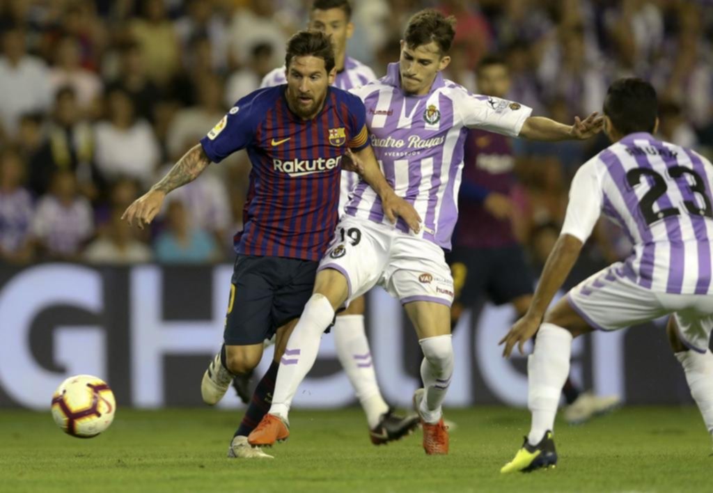 Barcelona ganó un partido con polémica y quedó en lo más alto de las posiciones