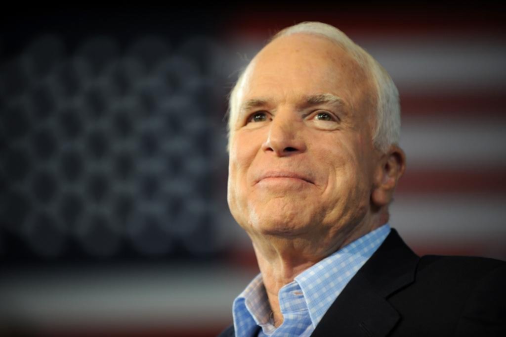 Pesar en EE UU por la muerte del senador John McCain