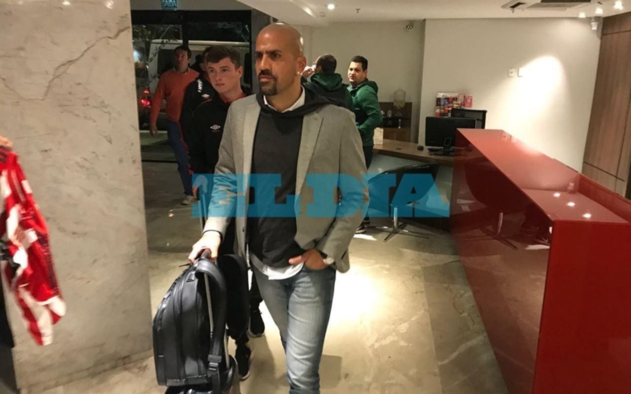 La picardía de Verón:  "mufó" a Gremio no bien pisó Brasil