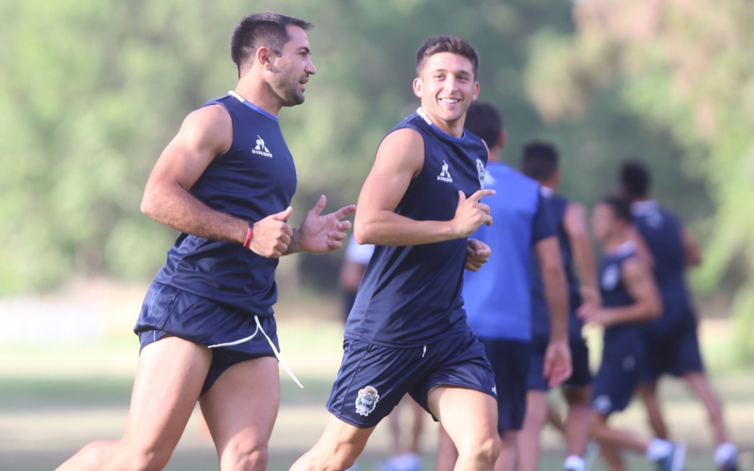 Bonifacio podría meterse en el once: "Estoy para sumar"