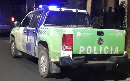 Entradera en Olmos: a una pareja le robaron hasta la ropa