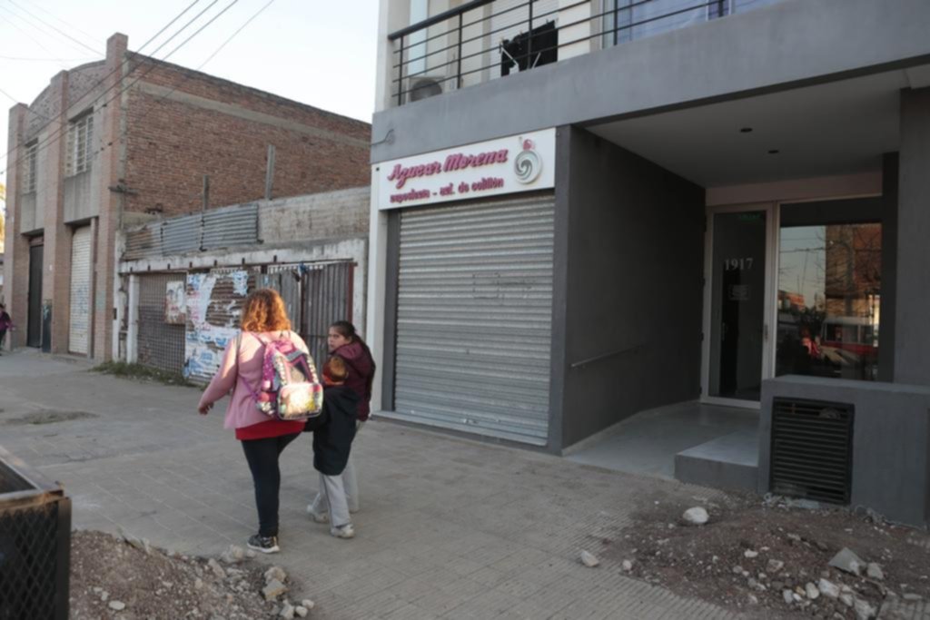 Un comerciante corrió hasta la casa al ladrón que lo había asaltado y recuperó el botín