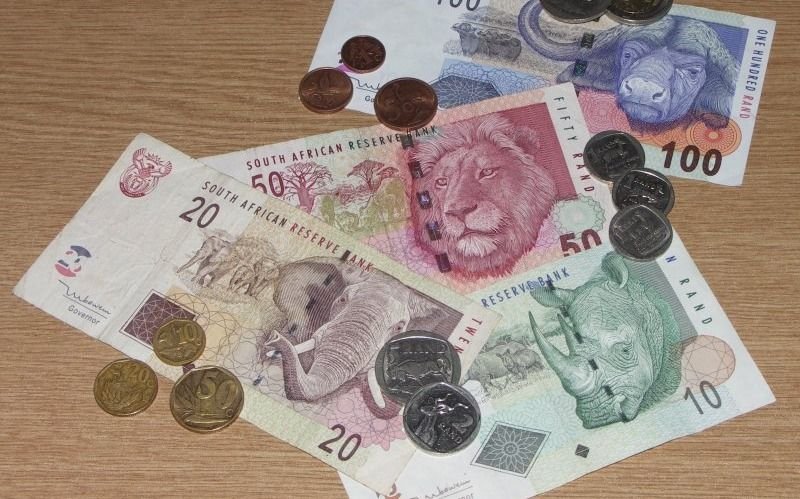 Turquía, Rusia, Sudáfrica y Chile también sufren devaluaciones frente al dólar