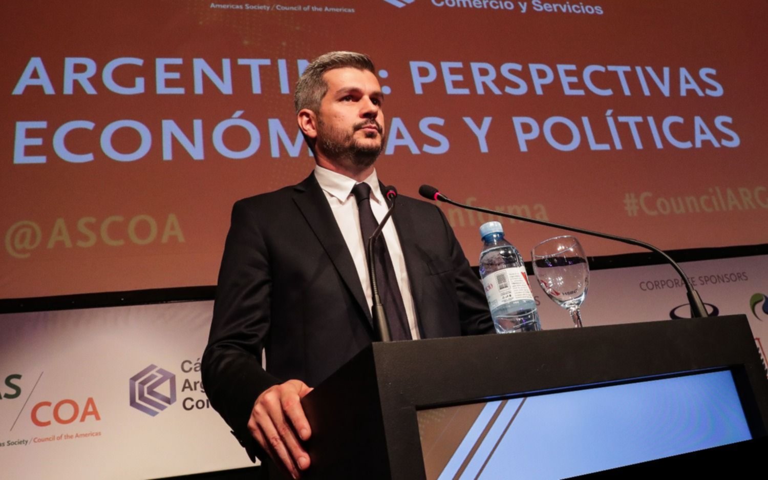 Por M. SPEZZAPRIA.- Horas de extrema tensión en el Gobierno y consultas reservadas en el PJ