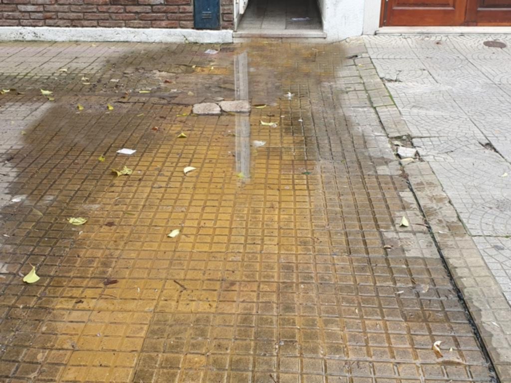 Malhumor por las pérdidas de agua