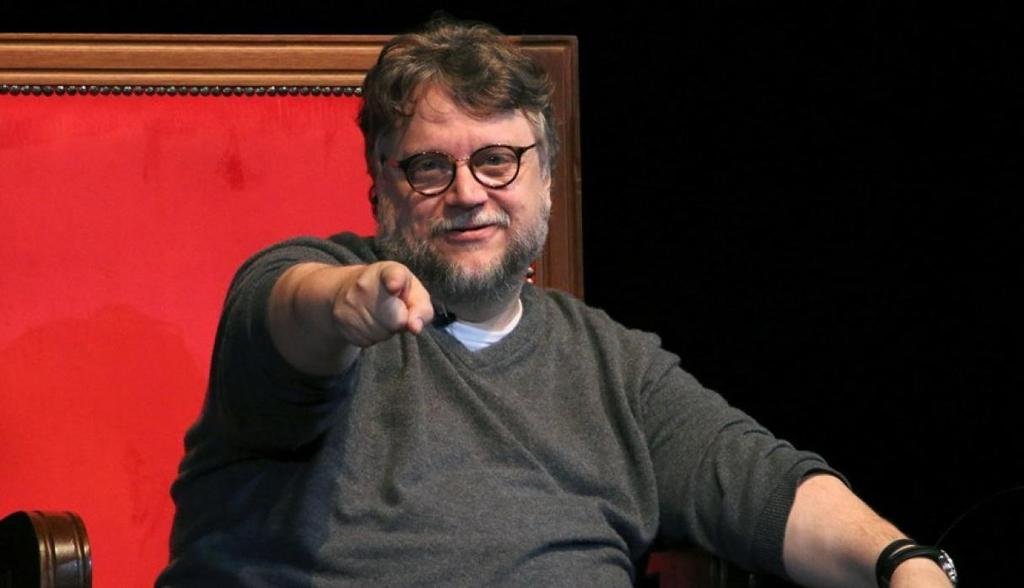 Estrellado: Guillermo del Toro, en el Paseo de la Fama
