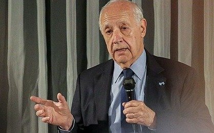 Lavagna propuso subir salarios y jubilaciones y eliminar Ganancias a las escalas más bajas