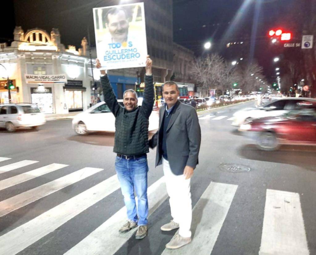 Escudero, de campaña en el centro para las PASO del peronismo platense