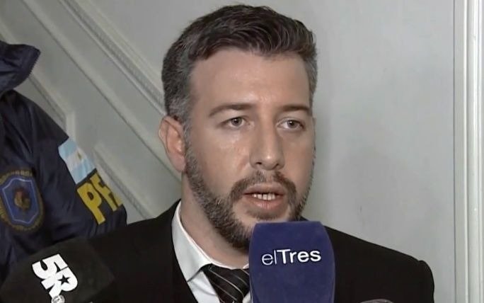 Imputan a un ex fiscal por ordenar escuchas ilegales a su novia y otros familiares