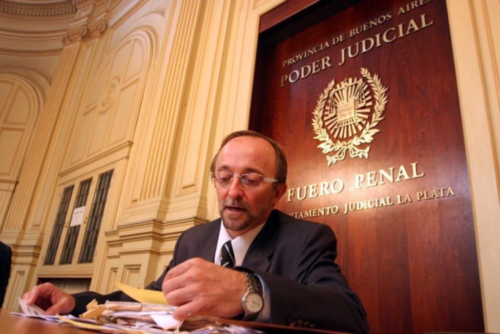 Revocan el sobreseimiento de funcionarios judiciales en el caso del ex fiscal Cartasegna