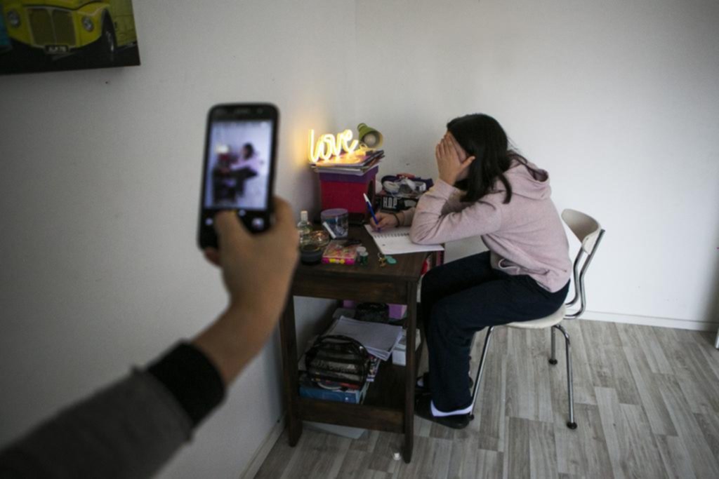 Sharenting: compartir la vida de los hijos en redes