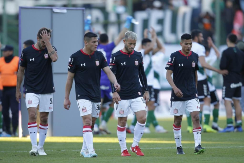 El León y una derrota con juego deficitario y polémica arbitral