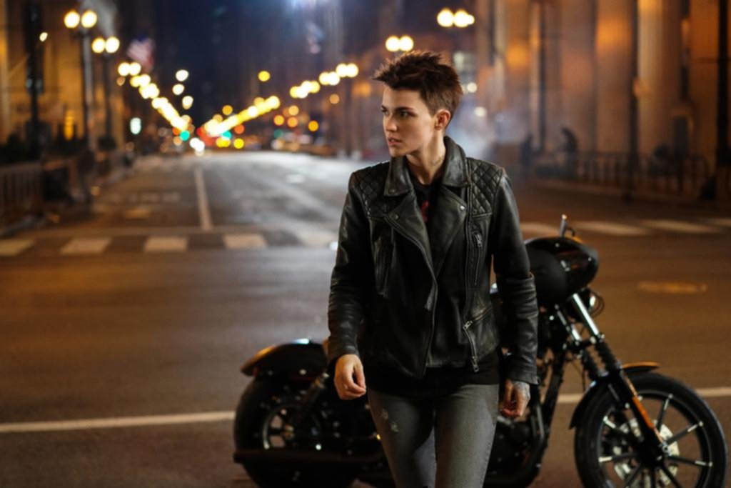 Ruby Rose: desea que su Batichica LGBTQ ayude a los espectadores