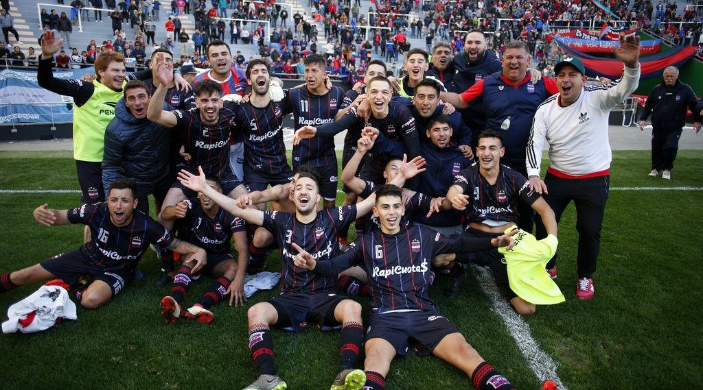 La “resurrección” de Unidos de Olmos llegó con la conquista del Apertura 2019