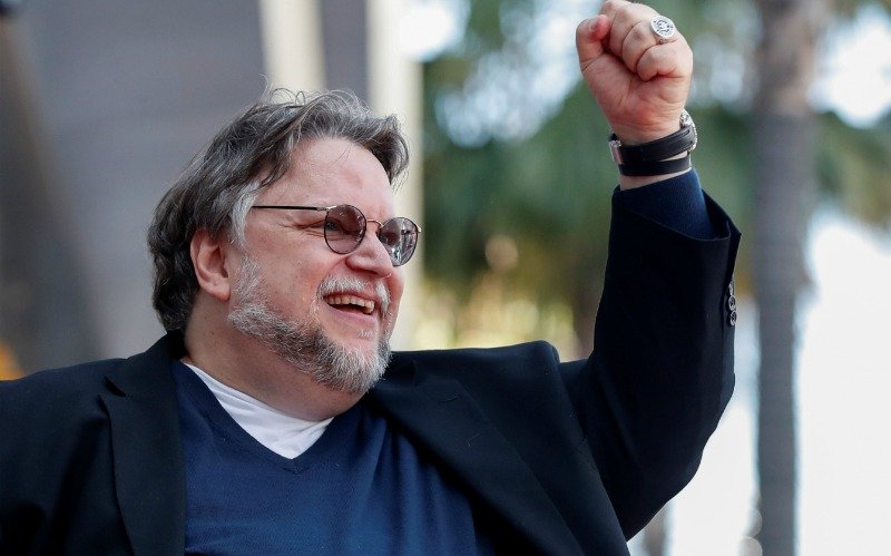Guillermo del Toro le habló a los inmigrantes al descubrir su estrella en el Paseo de la Fama