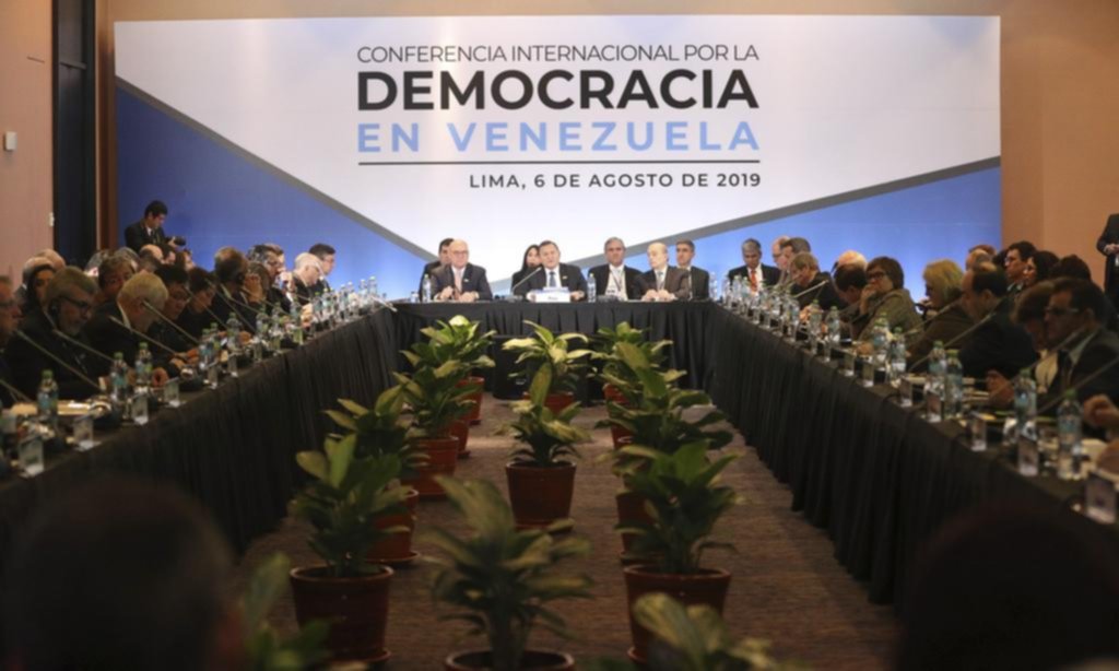 Venezuela denuncia “terrorismo económico” tras sanciones de Trump