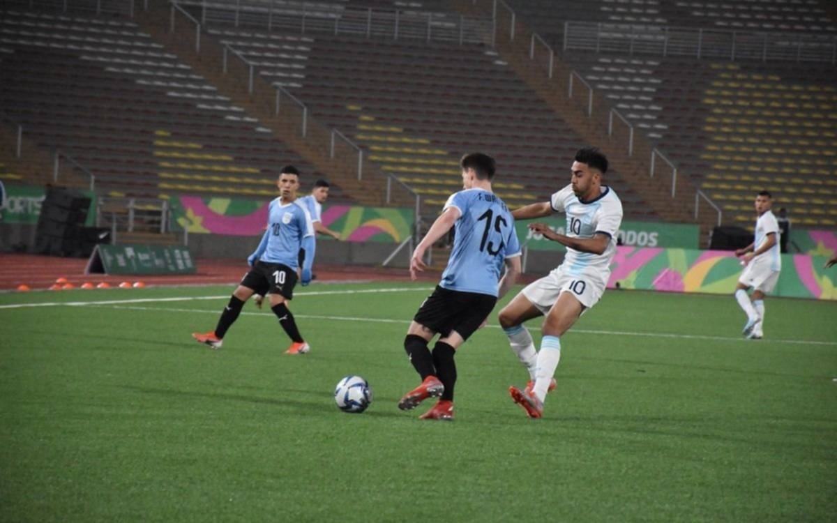 Argentina venció a Uruguay y clasificó a la final de fútbol masculino de los Panamericanos  