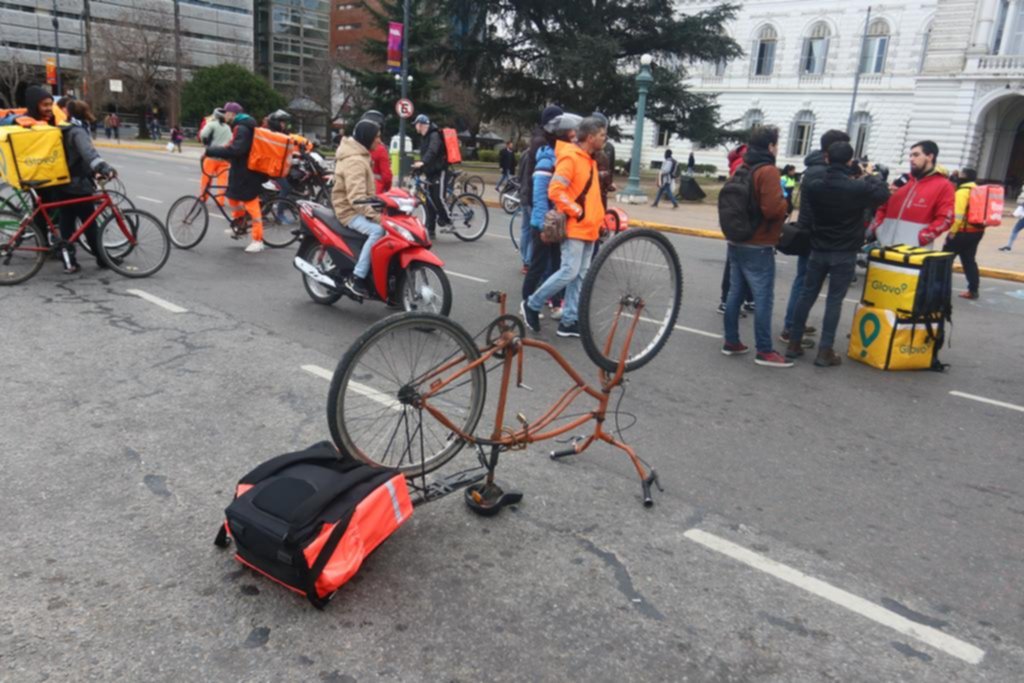 Los repartidores volvieron a pedir seguridad y lanzarán una aplicación de alertas