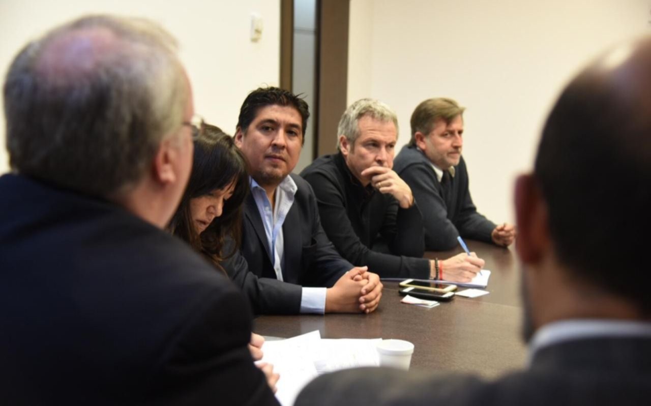Reunión con representantes de las Cámaras de Seguridad Privada y Tecnológica