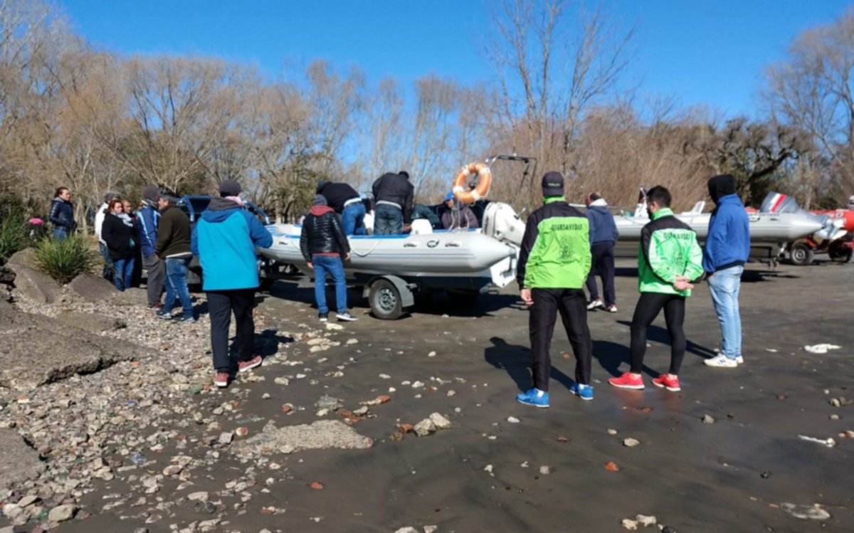 Prefectura amplió el área de búsqueda de los pescadores desaparecidos
