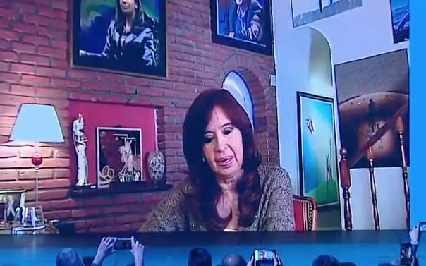 Cristina Kirchner: "Los números que estamos teniendo nos hace ponernos muy contentos"