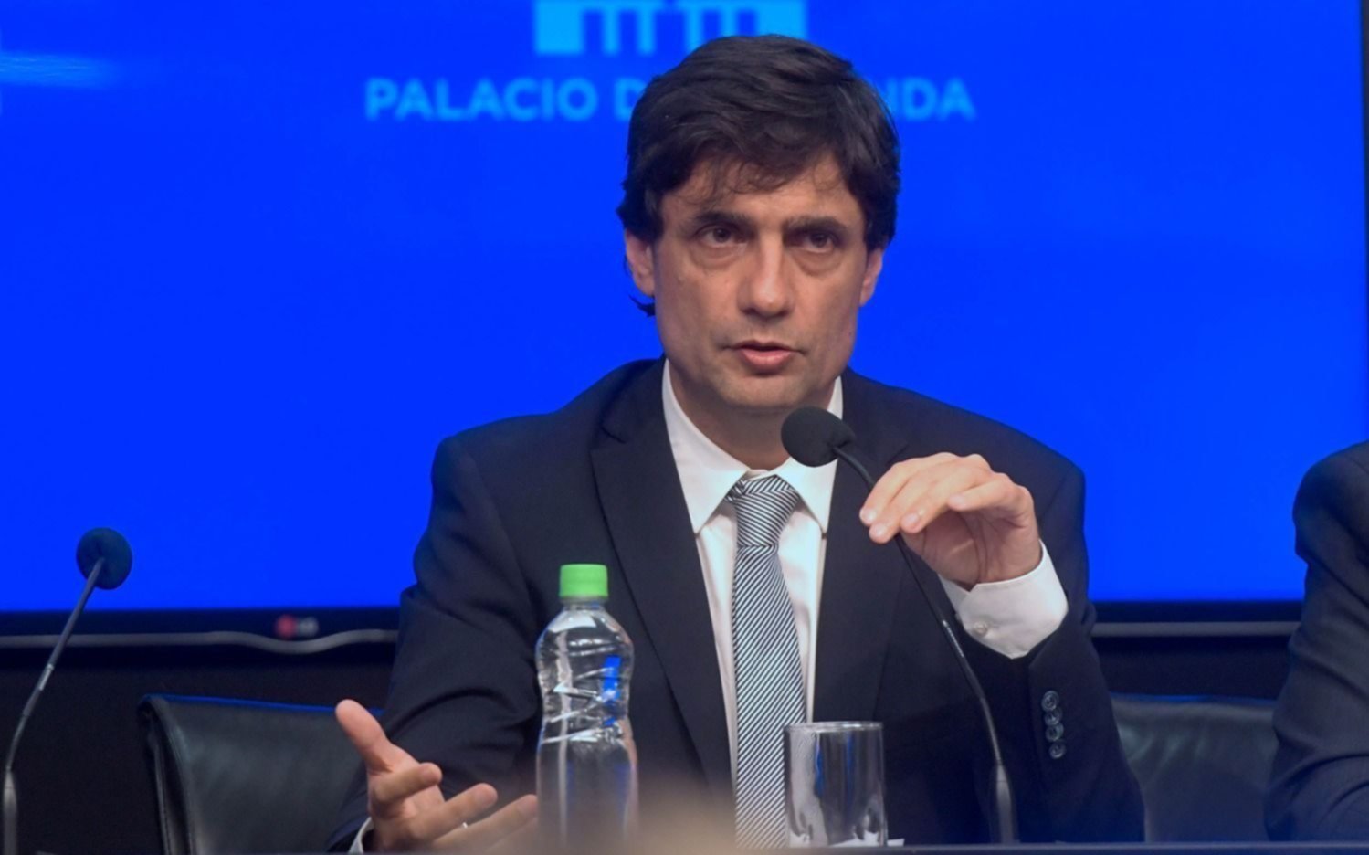 Lacunza auguró que la inflación "será similar" a la del año pasado: 47%